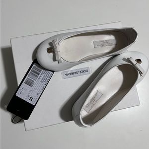 Baby girl doll shoe Dolce and Gabanna size 28. Neatly used worn twice or thrice